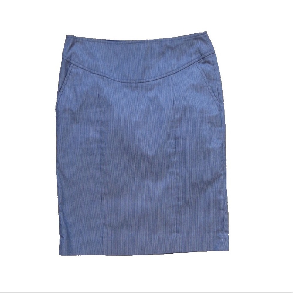Banana Republic Navy Blue Cotton Blend Pinstriped Pencil Skirt • Size 0 🔴